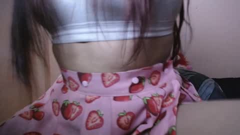 jade online show from 10/15/25, 12:05