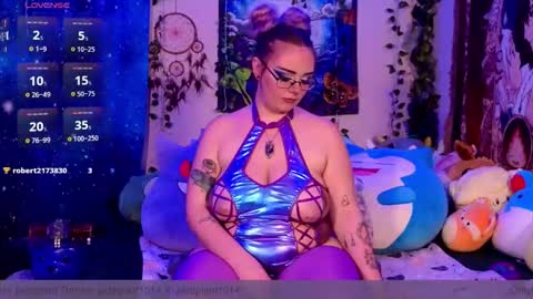 jadeplant online show from 11/22/25, 11:37