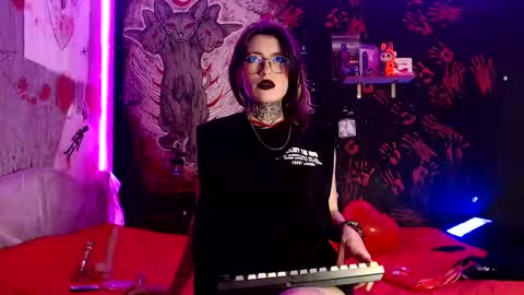 Alex and Venus online show from 11/16/25, 03:45