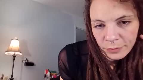 Snapshot of jader0se chatting on 11/16/25, 10:21 jader0se online show from 11/16/25, 10:21