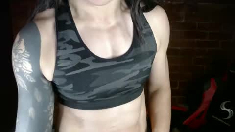 Snapshot of jadesexfun chatting on 12/14/24, 03:58 jadesexfun online show from 12/14/24, 03:58