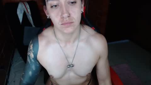 Snapshot of jadesexfun chatting on 01/30/25, 10:51 jadesexfun online show from 01/30/25, 10:51