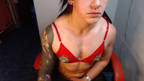 Snapshot of jadesexfun chatting on 09/16/25, 02:40 jadesexfun online show from 09/16/25, 02:40