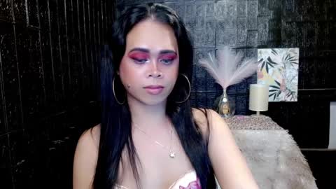 Jade online show from 12/19/24, 04:02