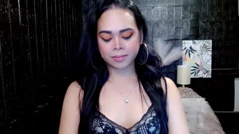 Jade online show from 12/22/24, 12:27