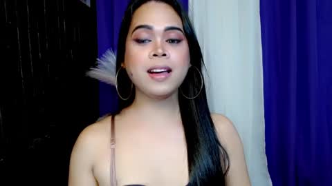 Jade online show from 02/08/25, 03:42