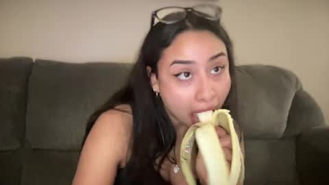 Snapshot of jadexbabe chatting on 12/21/24, 10:06 Jadexbabe online show from 12/21/24, 10:06