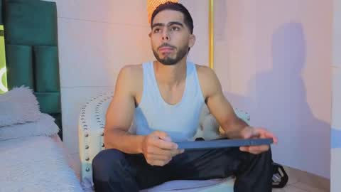Snapshot of jadiel_stone chatting on 05/27/26, 12:13 Jadiel online show from 05/27/26, 12:13