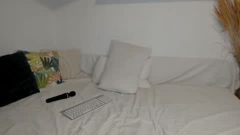 elena online show from 02/05/26, 02:38