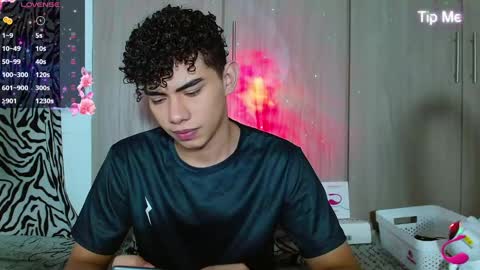 javi15  online show from 12/14/24, 06:35