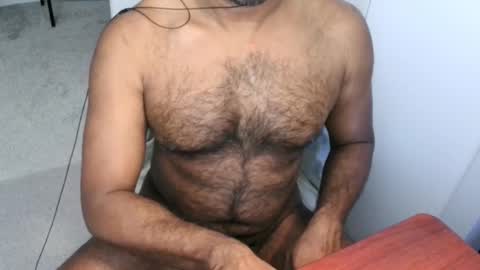 Snapshot of jag60053 chatting on 12/03/24, 03:55 jag60053 online show from 12/03/24, 03:55