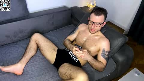 Snapshot of jaguar_777 chatting on 05/11/26, 07:33 Alex online show from 05/11/26, 07:33