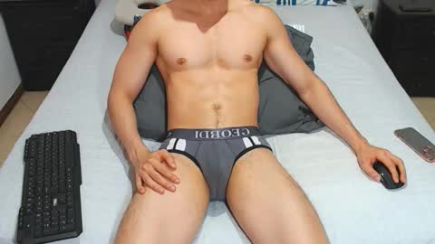 jahshot4 online show from 11/11/25, 07:58