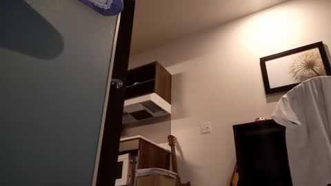 jaidenblake online show from 01/01/25, 01:04