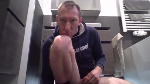 Snapshot of jak_81 chatting on 12/11/24, 07:09 jak_81 online show from 12/11/24, 07:09