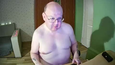 Snapshot of jake230975 chatting on 12/18/24, 08:47 Jake2309 online show from 12/18/24, 08:47