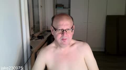 Snapshot of jake230975 chatting on 10/28/25, 07:49 Jake2309 online show from 10/28/25, 07:49