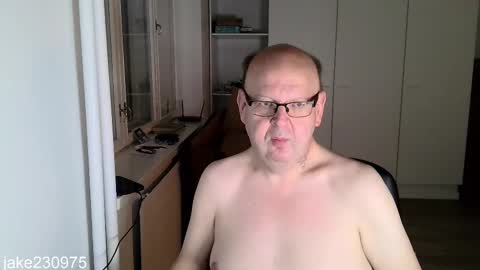 Snapshot of jake230975 chatting on 11/01/25, 07:49 Jake2309 online show from 11/01/25, 07:49