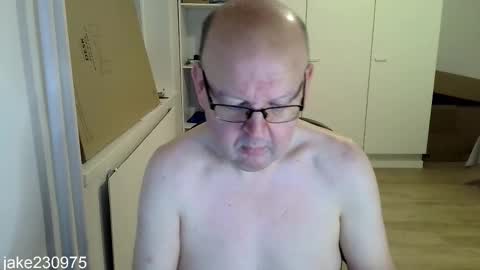 Snapshot of jake230975 chatting on 11/26/25, 08:10 Jake2309 online show from 11/26/25, 08:10