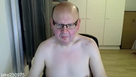 Snapshot of jake230975 chatting on 12/05/25, 08:27 Jake2309 online show from 12/05/25, 08:27