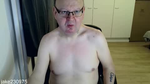 Snapshot of jake230975 chatting on 12/15/25, 08:57 Jake2309 online show from 12/15/25, 08:57