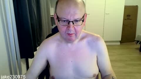 Snapshot of jake230975 chatting on 02/08/26, 07:28 Jake2309 online show from 02/08/26, 07:28