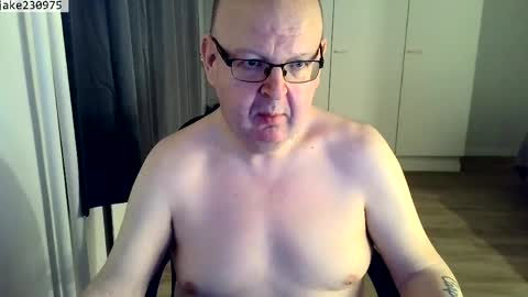 Snapshot of jake230975 chatting on 04/30/26, 07:31 Jake2309 online show from 04/30/26, 07:31