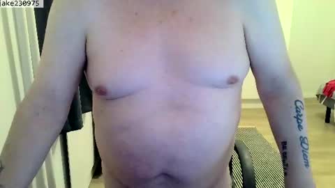 Snapshot of jake230975 chatting on 07/05/26, 07:21 Jake2309 online show from 07/05/26, 07:21
