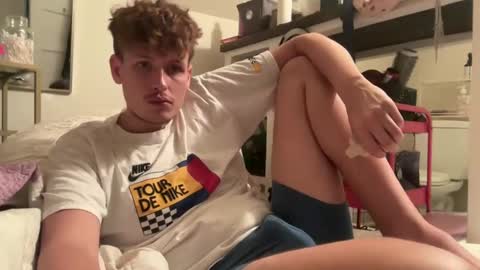 jake_jackson1 online show from 10/14/25, 05:41