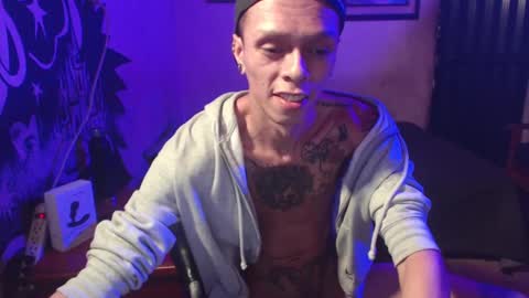 Snapshot of jake_js1 chatting on 12/12/24, 02:37 JakeRam online show from 12/12/24, 02:37