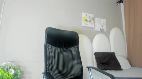 Snapshot of jake_miller__ chatting on 05/02/26, 07:19 Jake online show from 05/02/26, 07:19