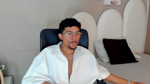 Snapshot of jake_miller__ chatting on 06/11/26, 08:18 Jake online show from 06/11/26, 08:18