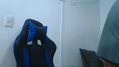 Hi guys im new 3 online show from 03/05/26, 10:17