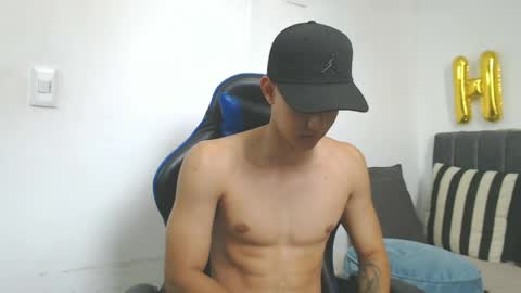 Hi guys im new 3 online show from 06/02/26, 04:31