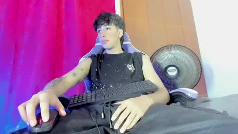 Snapshot of jake_tripp__ chatting on 03/09/26, 03:10 jake online show from 03/09/26, 03:10