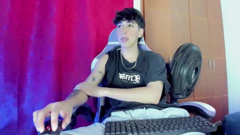 Snapshot of jake_tripp__ chatting on 03/13/26, 03:46 jake online show from 03/13/26, 03:46