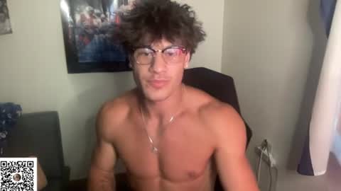 Snapshot of jakeafterdark chatting on 08/05/26, 11:39 jakeafterdark online show from 08/05/26, 11:39