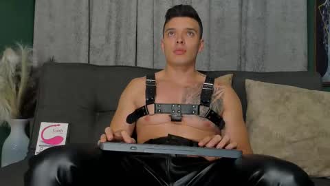 Snapshot of jakee_tyler chatting on 03/07/25, 12:26 Jake Tyler online show from 03/07/25, 12:26