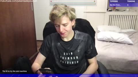 Snapshot of jakemadeyoucum chatting on 01/12/25, 01:11 Jake Wallace online show from 01/12/25, 01:11