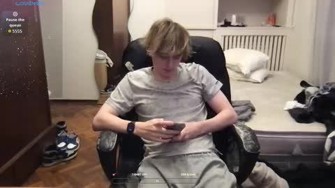 Snapshot of jakemadeyoucum chatting on 10/06/25, 11:02 Jake Wallace online show from 10/06/25, 11:02