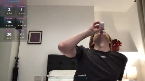 Snapshot of jakemadeyoucum chatting on 03/31/26, 08:09 Jake Wallace online show from 03/31/26, 08:09