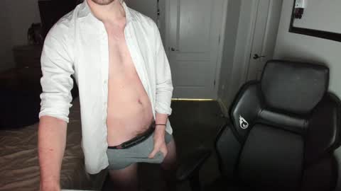 jakesnake442 online show from 12/18/24, 02:53