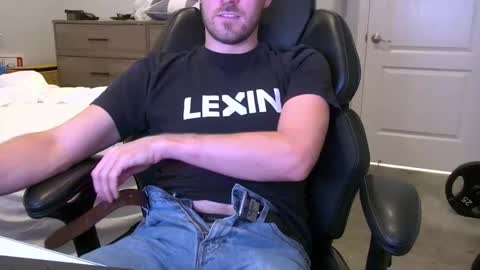 jakesnake442 online show from 09/16/25, 04:24