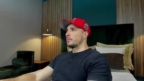 jakestone_1 online show from 12/03/25, 01:24