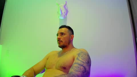 jakestone_1 online show from 04/18/26, 07:58