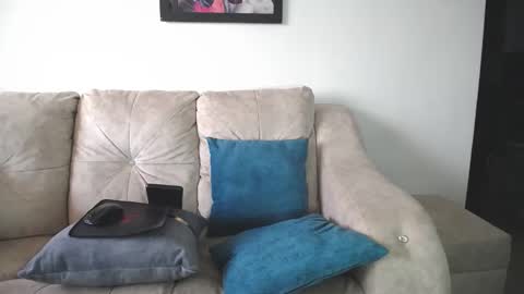 Snapshot of jakson_hot chatting on 02/20/25, 10:04 pipe online show from 02/20/25, 10:04