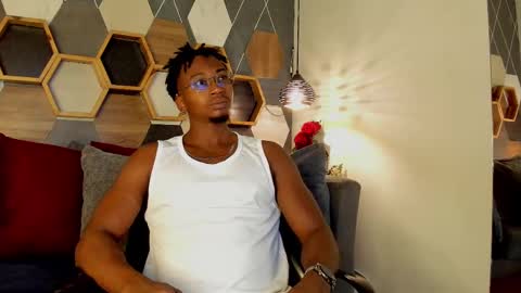   online show from 09/09/25, 04:34