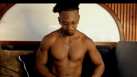   online show from 11/13/25, 03:05