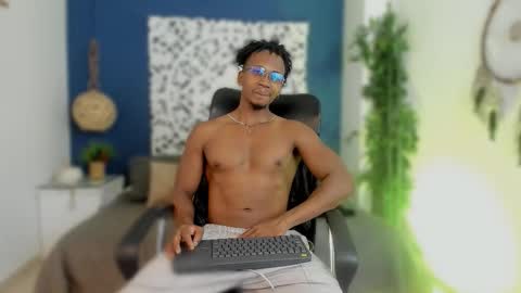   online show from 02/05/26, 04:28