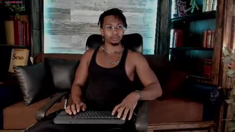   online show from 07/03/26, 07:42